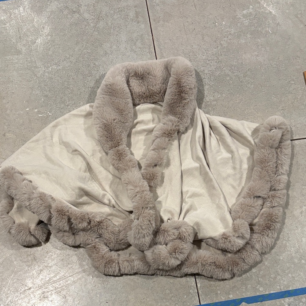 Plush Taupe Faux-Fur Trim Cape